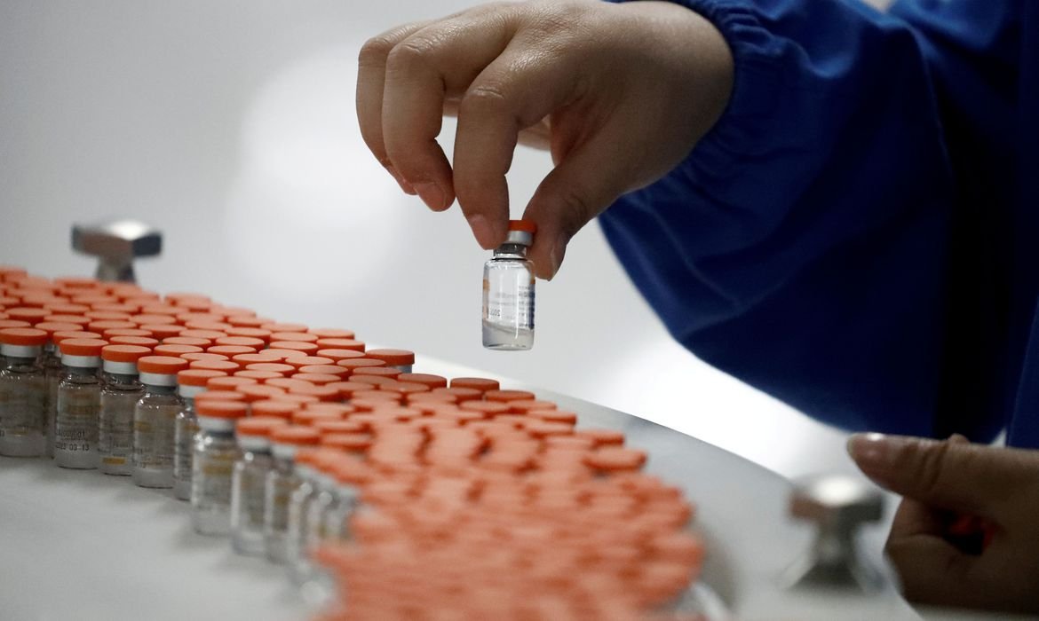 2021-03-15t074053z_688270099_rc2jbm98hld2_rtrmadp_3_health-coronavirus-vaccine-china