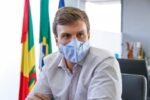 Após Recife anunciar vacinação dos professores, Prefeito de Petrolina questiona tratamento privilegiado