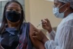 Covid-19: nesta quinta-feira (19) município de Juazeiro vacina pessoas com 24 anos ou mais e segunda dose