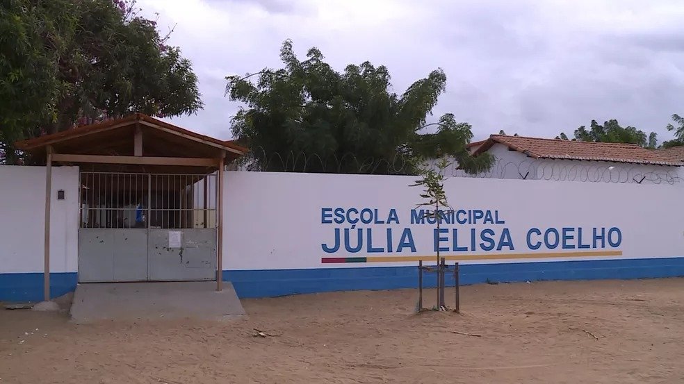 ESCOLA ALTO DO COCAR ASSEDIO