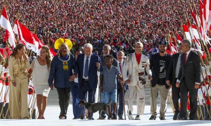 cerimonia_de_posse_luiz_inacio_lula_da_silva_tnrgo_abr_0101233241_0
