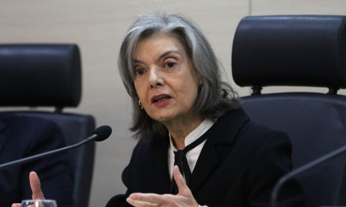 rosa weber
