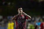 Ex-namorada acusa jogador do São Paulo de agressão e registra boletim de ocorrência