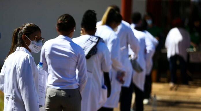 Ministério da Saúde abre inscrições para formar 4 mil profissionais especialistas em áreas prioritárias para o SUS