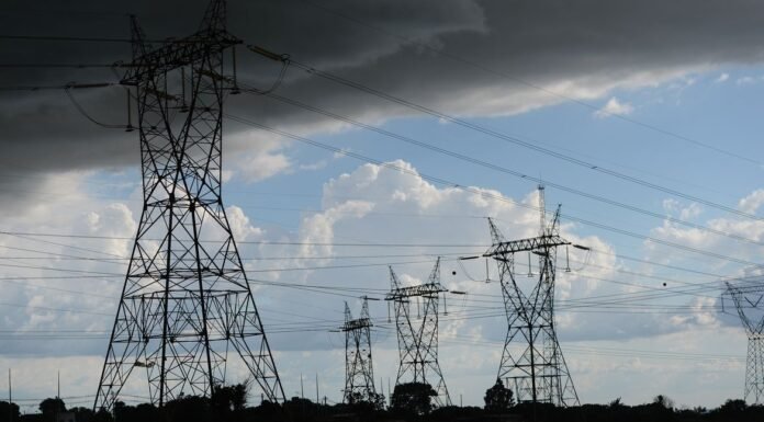 Acidentes elétricos mataram 257 pessoas em 2024