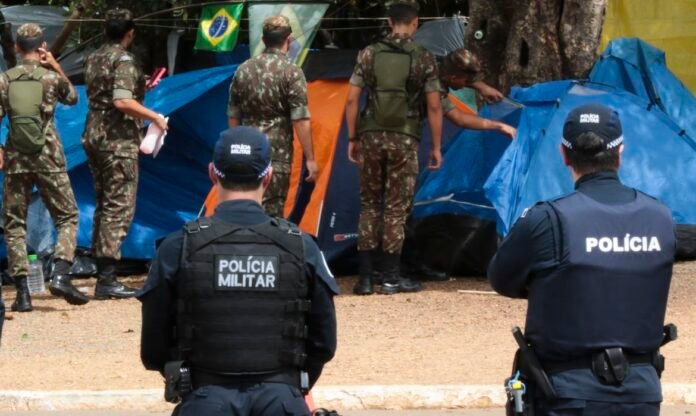 mcajr_abr_qg_acampamento_0901233646