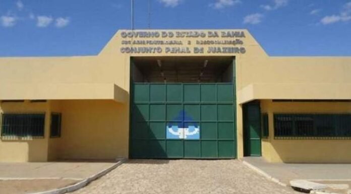 Juazeiro: Juiz da Vara do Júri cobra apuração acerca da tentativa de fuga de réu antes de seu julgamento; sem algemas, ele escapou do carro do CPJ e foi recapturado pela PM