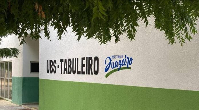 Usuários da UBS do Tabuleiro, em Juazeiro, reclamam do número insuficiente de vagas para consultas e criticam alteração no sistema de marcação