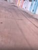 Morador do bairro Antônio Conselheiro, em Juazeiro, chama a atenção para buraco no asfalto deixado após obra do SAAE: “riscos para motoristas, motociclistas e pedestres”