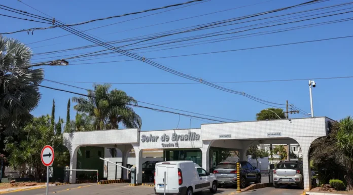 Moraes autoriza Bolsonaro a receber familiares no Dia dos Pais