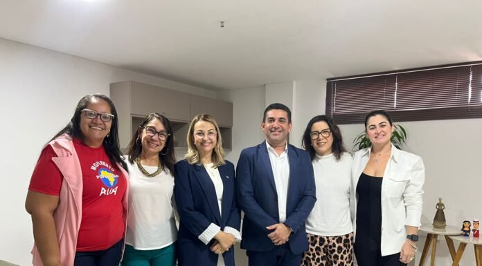Juazeiro e Petrolina reforçam parceria para ações conjuntas em prol das pessoas em situação de rua