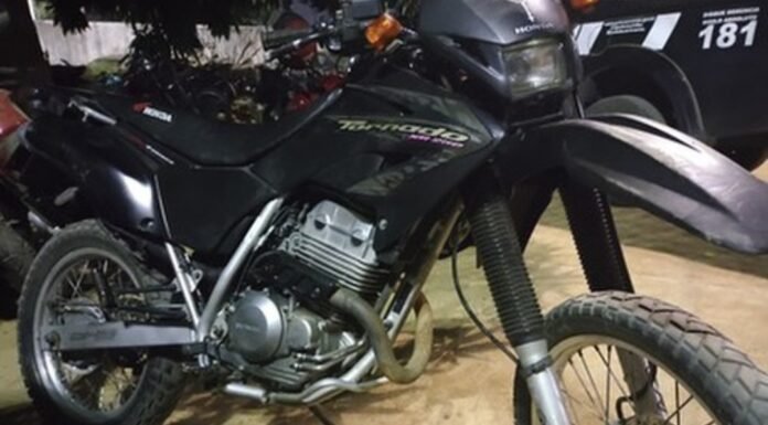 Homem é preso conduzido moto furtada em Juazeiro