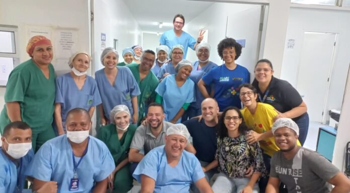 Ação histórica: Equipe da Secretaria de Saúde de Juazeiro comemora a realização de 56 cirurgias eletivas neste final de semana; mutirão terá continuidade