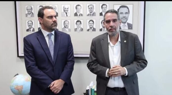 Prefeito Anisio Viana anuncia pavimentação para Santana do Sobrado