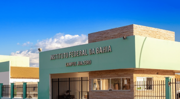 Estudantes do IFBA Juazeiro relatam medo após casos de COVID-19; direção nega riscos e mantém aulas