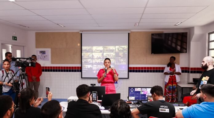 Robótica nas escolas: Bahia capacita professores e entrega kits de robótica para rede estadual de ensino