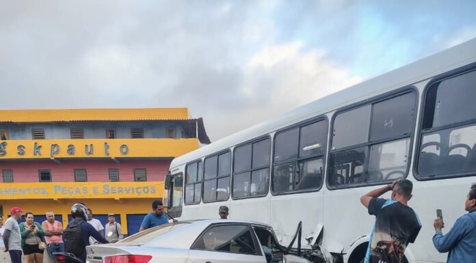 Grave acidente de trânsito deixa uma pessoa morta e outra ferida na BR-407, em Juazeiro