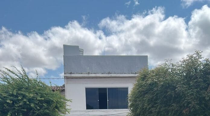 Moradores reclamam de transtornos causados por obra no bairro Alto da Maravilha, em Juazeiro: “até às árvores vão tirar”